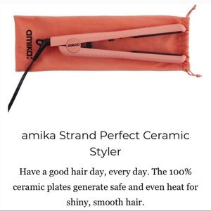 Amika hair styler